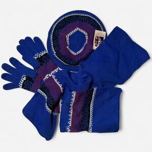 Blue and purple vintage 80s knit set with matching hat and mittens